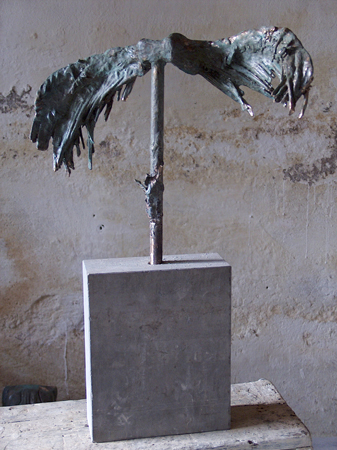 Ikaros minne, brons på marmorsockel. Remembrance of a friend who flew to high and got her wings melted, sculpture in bronze, cire perdue, the artists own casting.